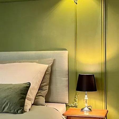 Le Baron Bucaille Face A La 300 M De Nausicaa * Boulogne-sur-Mer