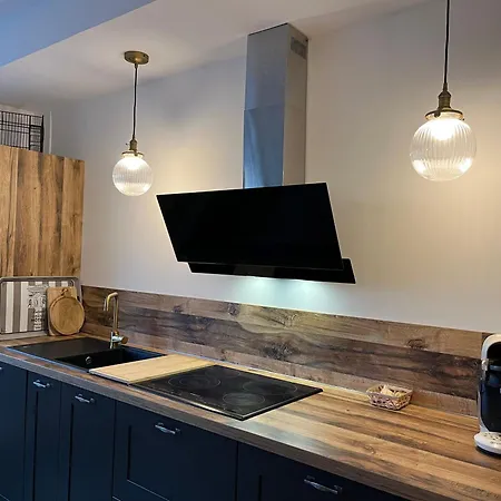 Le Baron Bucaille Face A La 300 M De Nausicaa *